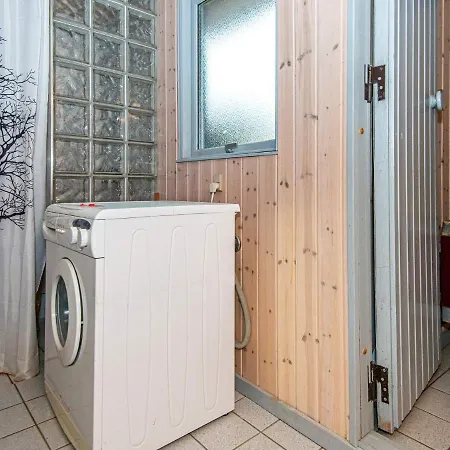 Three-bedroom Holiday In 2 Сasa de vacaciones *