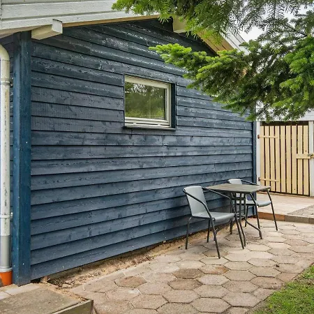 Three-bedroom Holiday In 2 Сasa de vacaciones *